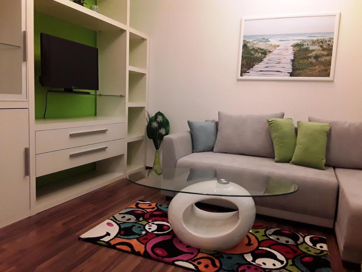 Haus Rosy Ferienwohnung สตูเบนเบิร์ก ภายนอก รูปภาพ