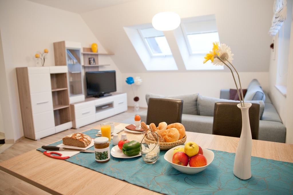 Haus Rosy Ferienwohnung สตูเบนเบิร์ก ภายนอก รูปภาพ